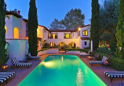 L'une des luxueuses villas à l'architecture espagnol restaurée par diane Keaton (Beverly Hills)