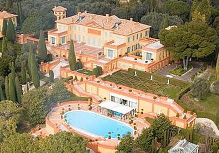 La villa Leopolda est l'une des plus somptueuses propriétés de la Côte d'Azur...