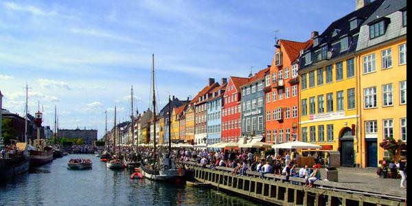 Le pays le plus accessible est le Danemark, avec à peine plus de 2 ans de salaire nécessaires pour l'achat d'un logement neuf de 70 m².