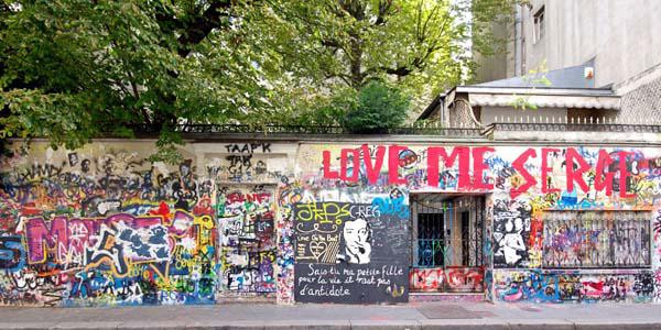La maison de Serge Gainsbourg n'avait connu aucune rénovation depuis quarante ans, à l'intérieur comme à l'extérieur.