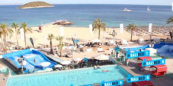 L'hôtel Sol Wave House, situé à Majorque, a pour thème Twitter.
