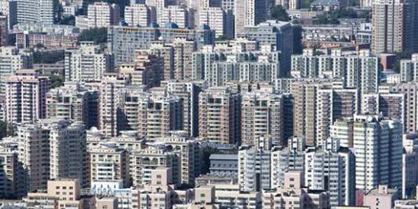 Le prix moyen du mètre carré dans 100 villes chinoises a atteint 10.300 yuans (1.250 euros) en juillet, en hausse de 7,9% sur un an.