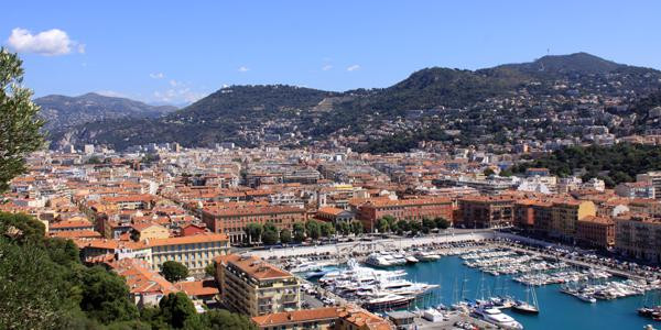Le quartier du port de Nice.