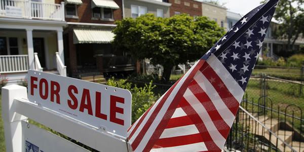 Forte hausse des promesses de ventes de logements aux USA en mai