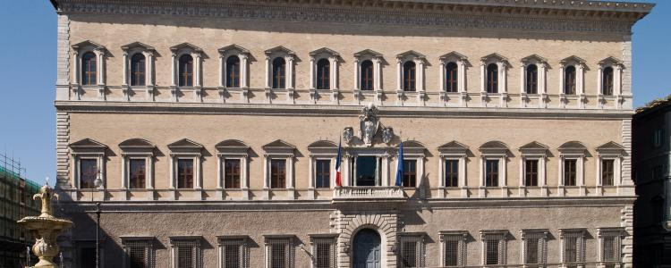 Le palais Farnese est le siège de l'ambassade de France en Italie depuis 1874.