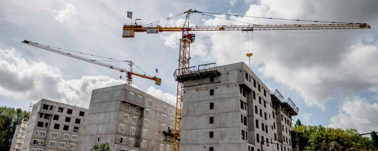 Les mises en chantier de logements neufs en France ont reculé de 9,4% de novembre à janvier sur un an