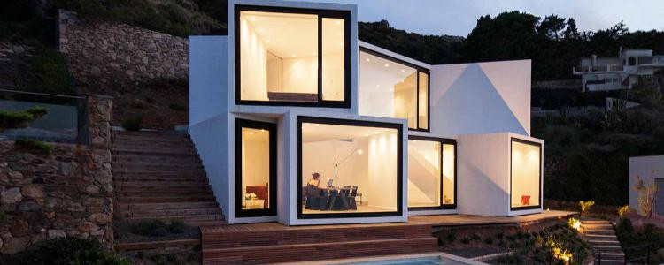 Cette résidence de luxe est alimentée à l’énergie solaire.