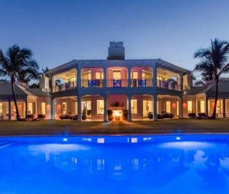 Céline Dion vend enfin sa villa de Floride... à moitié prix