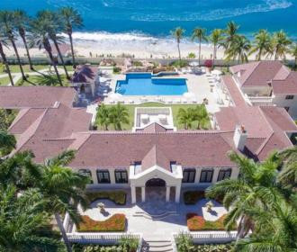 Pourquoi Trump prend de gros risques en vendant cette villa aux Antilles 
