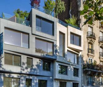 À Paris, deux maxi-maisons bâties sur une micro-parcelle
