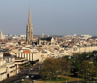 Coup de frein après l'explosion des prix de l'immobilier à Bordeaux 